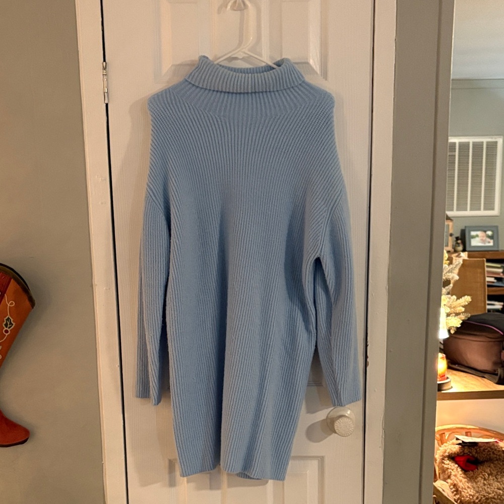 Chic Sky Blue Long Sleeve Dress
